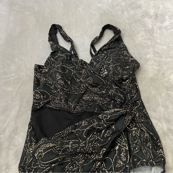 New! Miraclesuit Sultana Circe One Piece Swimsuit 24750 - Picture 7 of 11